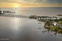 Lakefront Property for sale in Pamlico County, North Carolina