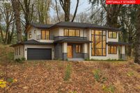 Property for sale in Multnomah County, Oregon