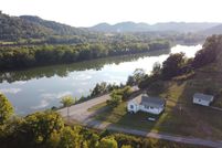Lakefront Property for sale in Jackson County, Tennessee