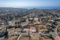 Lakefront Property for sale in Los Angeles County, California