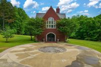 Lakefront Property for sale in Chester County, Tennessee