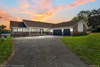 Property for sale in Oakland County, Michigan