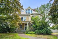 Property for sale in Middlesex County, Massachusetts