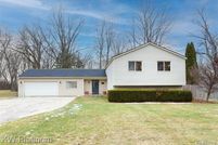 Property for sale in Oakland County, Michigan