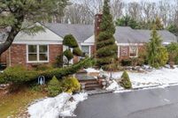 Property for sale in Suffolk County, New York