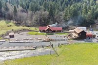 Property for sale in Josephine County, Oregon
