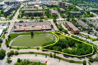 Lakefront Property for sale in DuPage County, Illinois