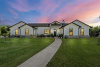 Waterfront Property for sale in McLennan County, Texas