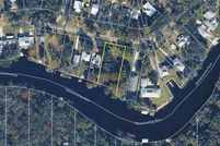Lakefront Property for sale in Levy County, Florida