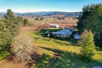 Property for sale in Linn County, Oregon