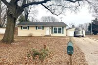 Property for sale in Henry County, Illinois