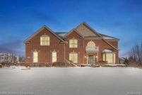 Property for sale in Oakland County, Michigan