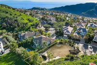 Property for sale in Los Angeles County, California