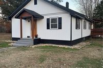 Lakefront Property for sale in Crawford County, Kansas