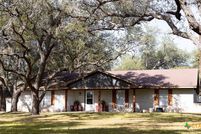 Property for sale in Victoria County, Texas