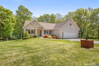 Ranch Property for sale in New London County, Connecticut