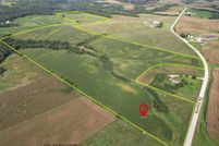 Farm Property for sale in Fayette County, Iowa