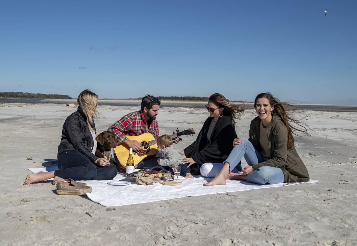 5 minute dating near darien ga hotels