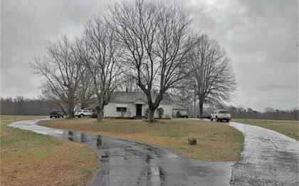 39 5 Acres Humboldt Tn Property Id 10249176 Land And Farm