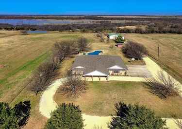 Page 1 For Coryann Johnson Has 26 Listings Listings For Sale In Texas