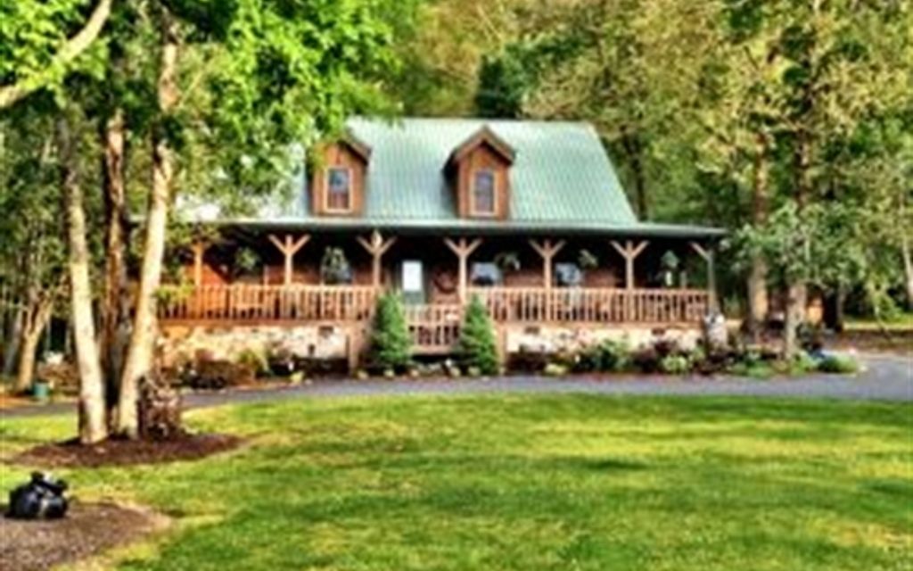 6.4 acres, Big Stone Gap, VA, Property ID 852748 Land and Farm