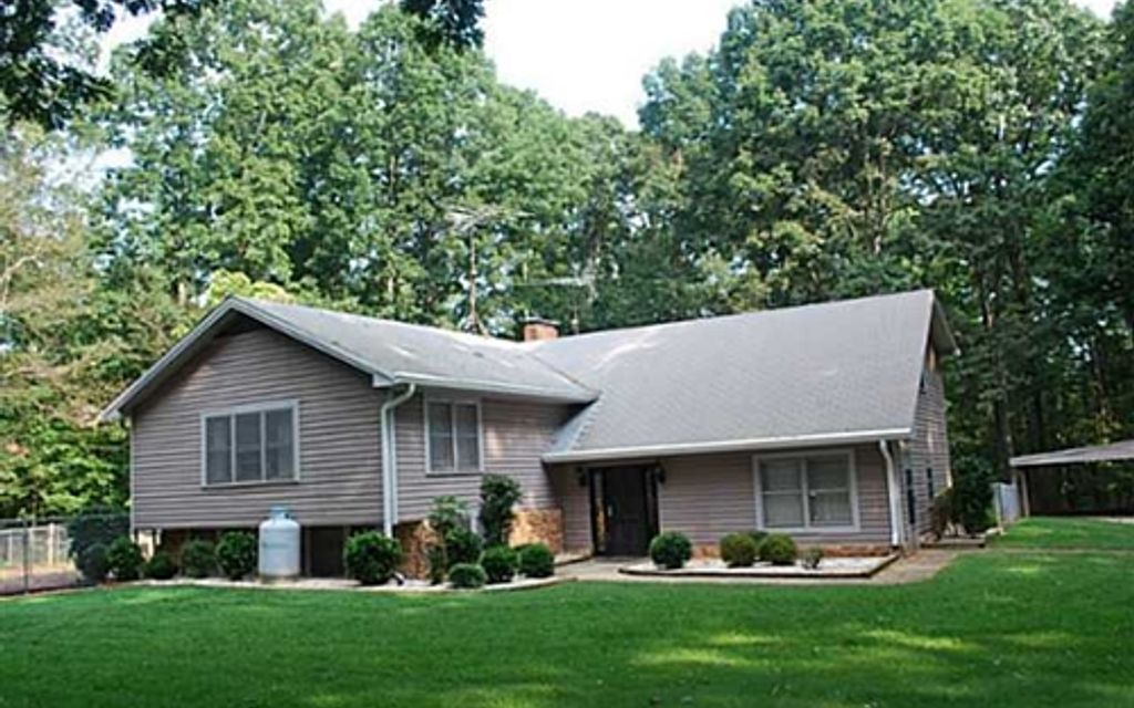 8.26 acres, Statesville, NC, Property ID 1012967 Land and Farm