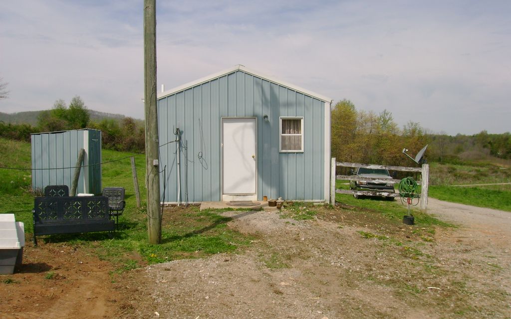 15 acres, Albany, KY, Property ID 1345777 Land and Farm