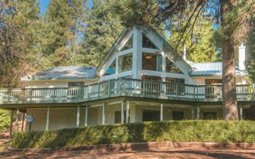 22 acres, Montgomery Creek, CA, Property ID 2000391 Land and Farm