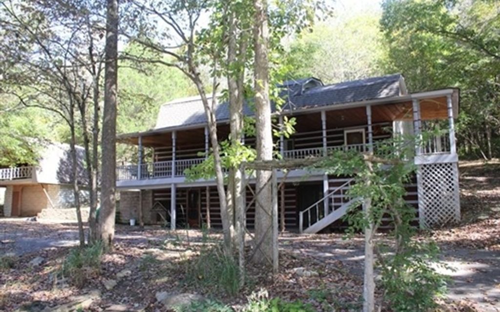 15.3 acres, Glasgow, KY, Property ID 2428179 Land and Farm