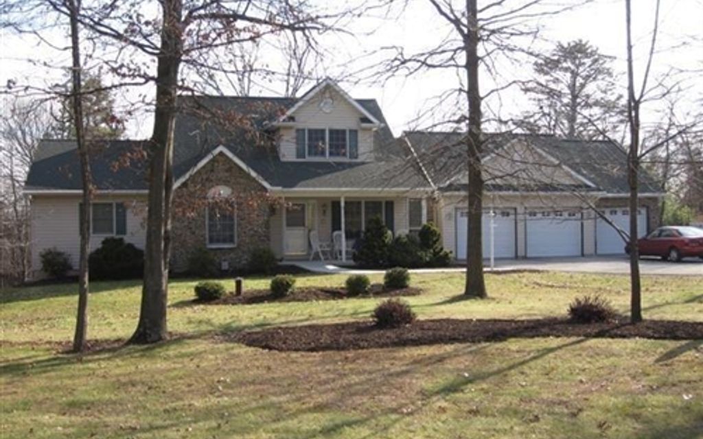 2.1 acres, Gettysburg, PA, Property ID 2917718 Land and Farm