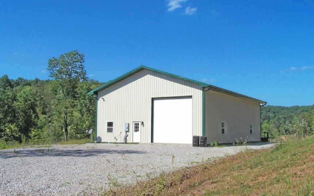 216 acres, Reedy, WV, Property ID 193380 Land and Farm