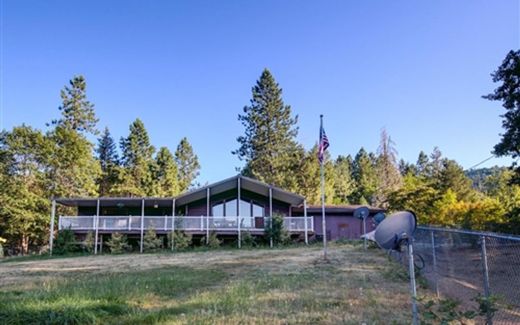 5.27 acres, Grants Pass, OR, Property ID 2983699 Land and Farm