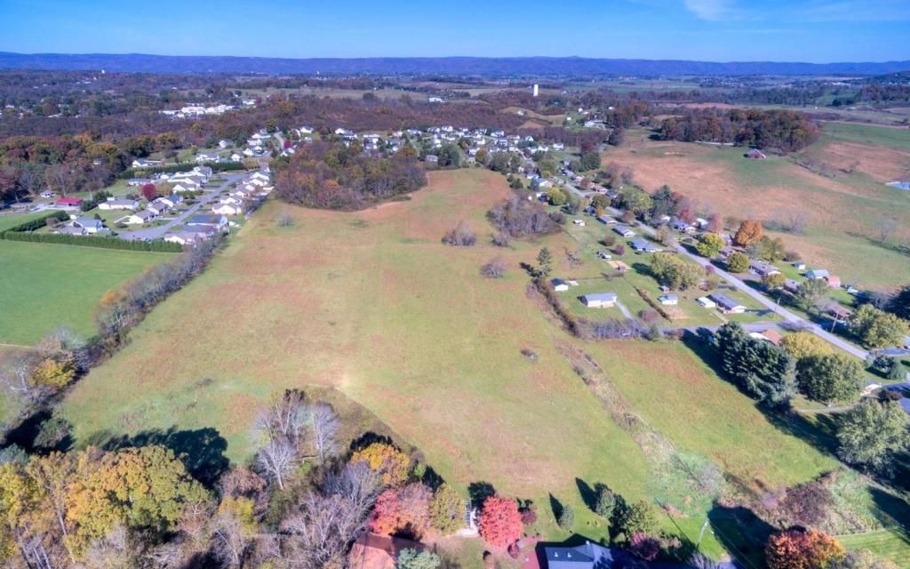 30.92 acres, Pulaski, VA, Property ID 4178492 Land and Farm