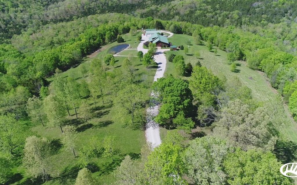 39 acres, Reeds Spring, MO, Property ID 3556292 Land and Farm