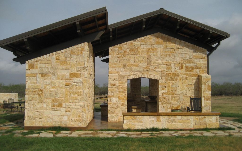 52 acres, Falfurrias, TX, Property ID 3107837 Land and Farm