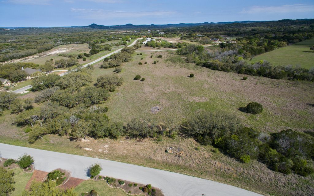 2.01 acres, Pipe Creek, TX, Property ID 3013391 Land and Farm
