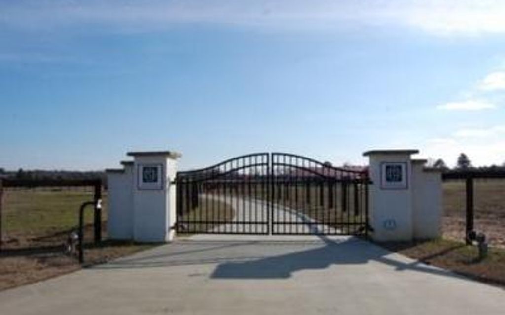 38 acres, Ida, LA, Property ID 2205864 Land and Farm