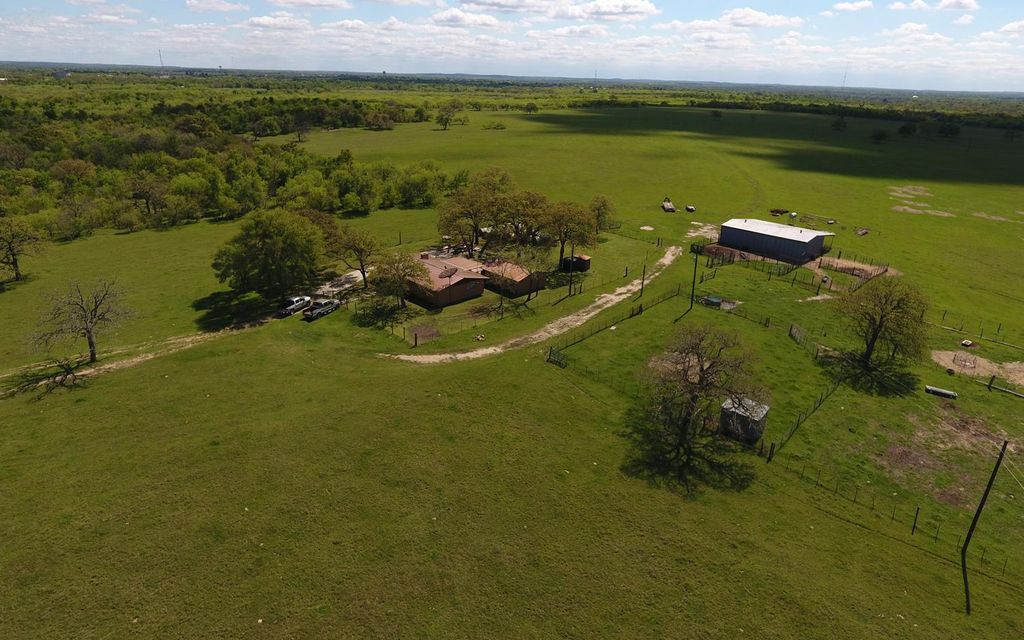 333 acres, Luling, TX, Property ID 3475150 Land and Farm