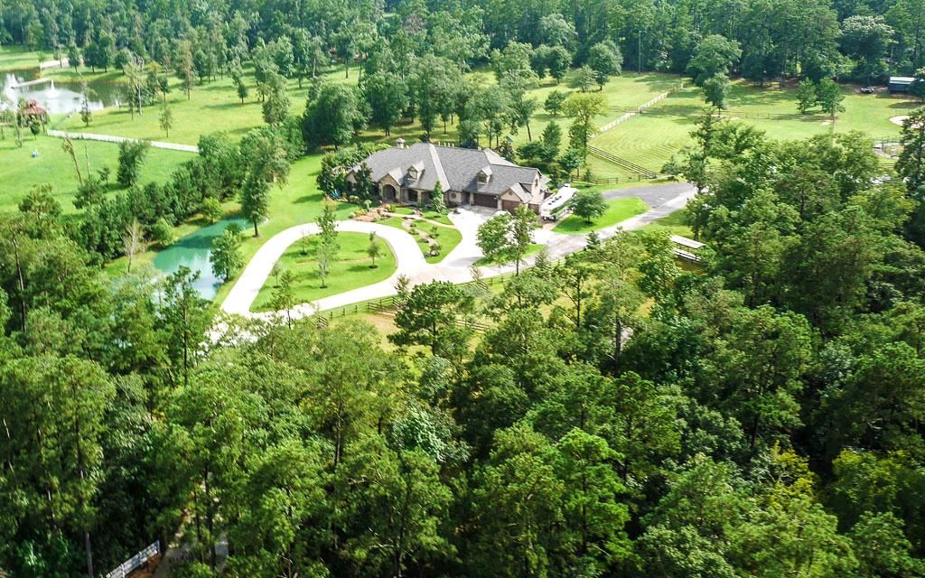 10.07 acres, Magnolia, TX, Property ID 2221028 Land and Farm