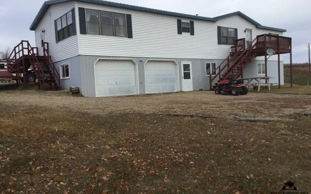 4 acres, Mobridge, SD, Property ID 4387721 Land and Farm