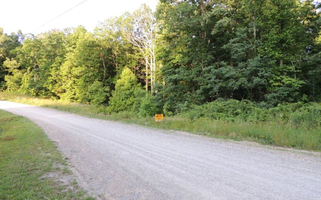 3.72 acres, Crawford, TN, Property ID 4219633 Land and Farm