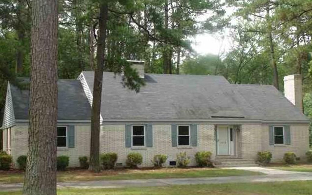 0.9 acres, Darlington, SC, Property ID 546915 Land and Farm