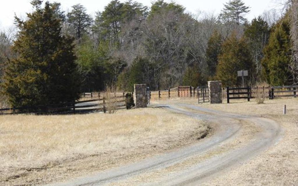 716 acres, Halifax, VA, Property ID 2286610 Land and Farm