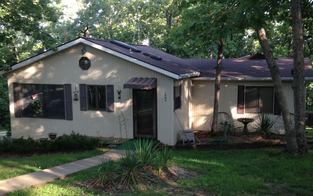 0.25 acres, Keytesville, MO, Property ID 2319285 Land and Farm