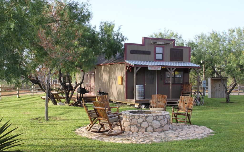 200 acres, San Isidro, TX, Property ID 657596 Land and Farm