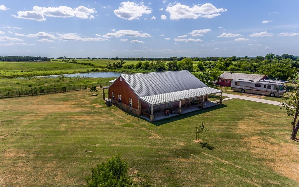 10 acres, Cleburne, TX, Property ID 6509884 Land and Farm