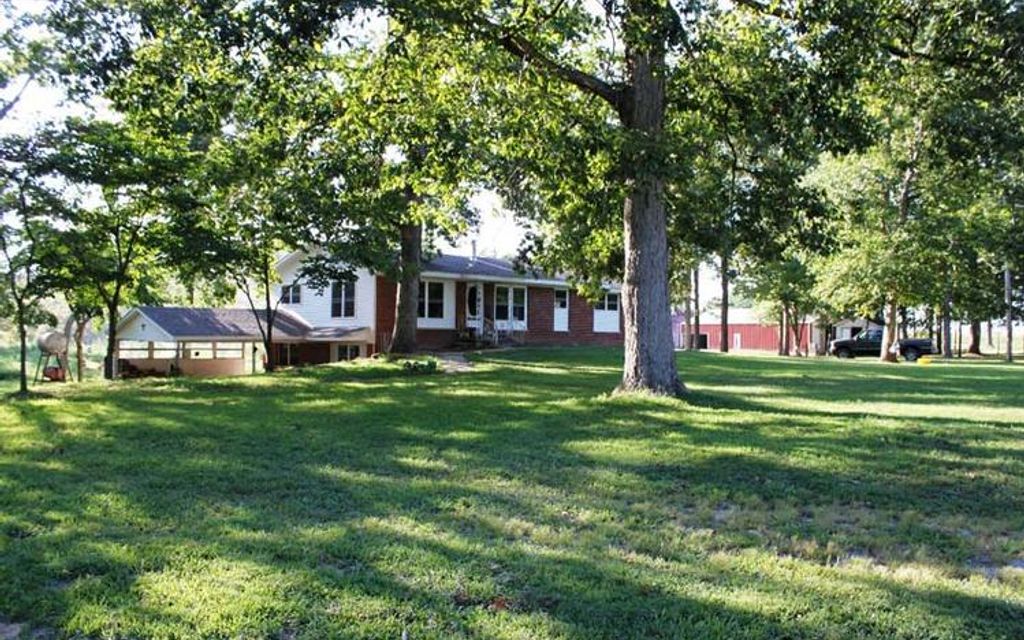 10 acres, Belle Rive, IL, Property ID 318797 Land and Farm