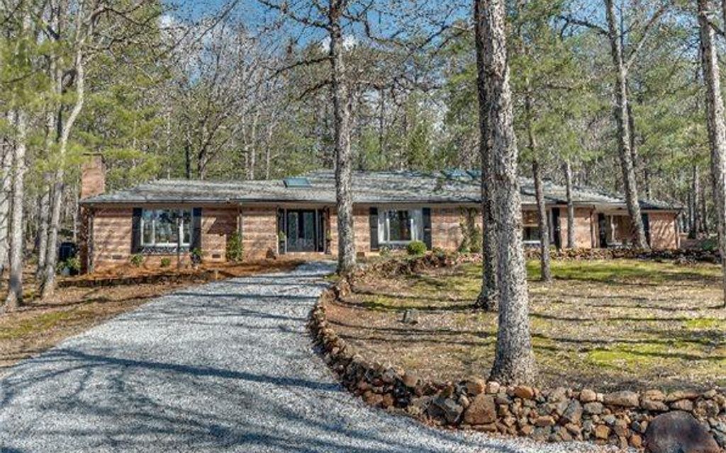 10.44 acres, Tryon, NC, Property ID 7023117 Land and Farm