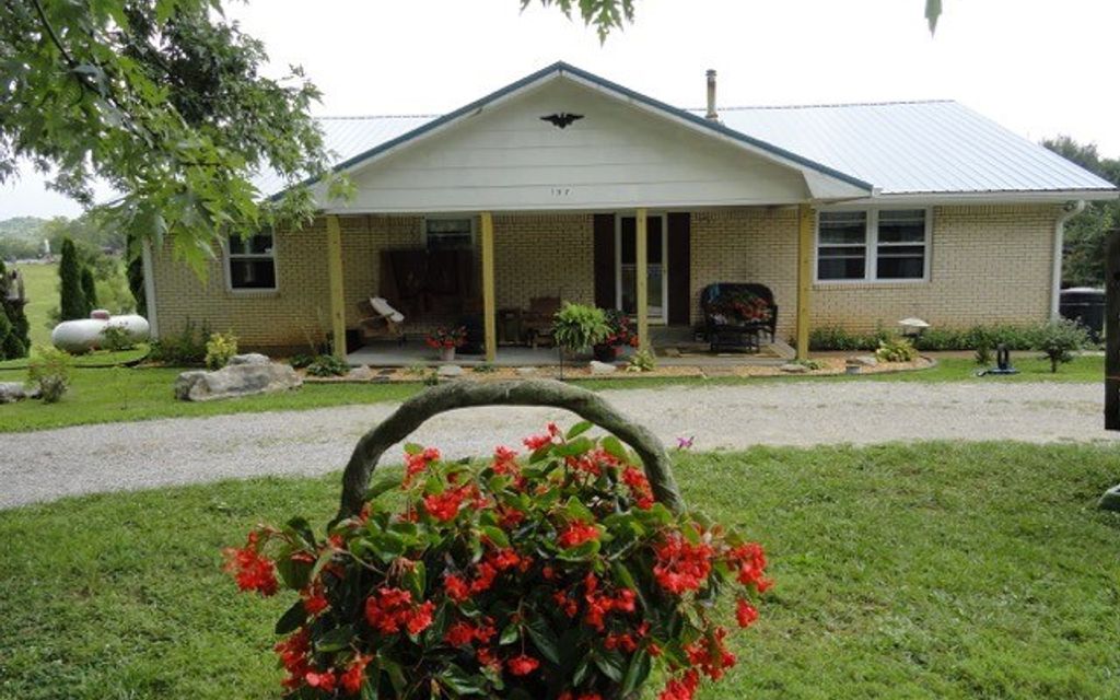 5 acres, Horse Cave, KY, Property ID 6722004 Land and Farm