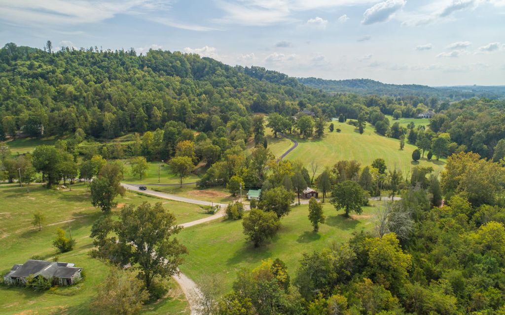 0.52 acres, Rockford, TN, Property ID 6754989 Land and Farm